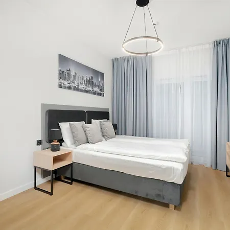 Modern Studio Plac Wolnosci By Noclegi Renters Poznan Exterior photo